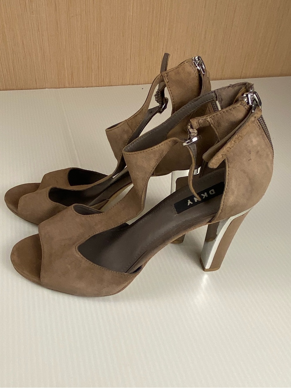 DKNY Tan Suede T-Strap High Heel Sandals
